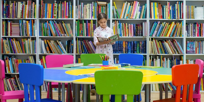 100 лучших новых книг: что советуют читать детям и подросткам столичные библиотеки
