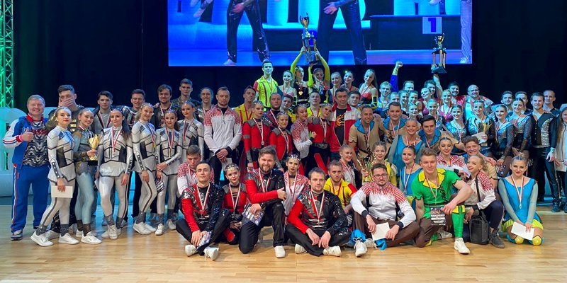 Москвичи завоевали пять медалей на соревнованиях по акробатическому рок-н-роллу